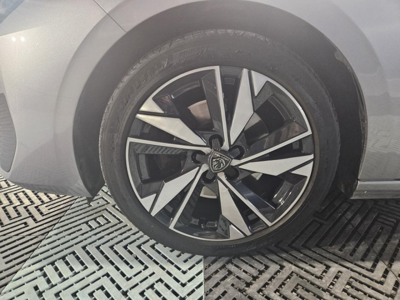 Photo 46 de l'offre de PEUGEOT 308 SW  1.5 BlueHDi 130 EAT8 Allure à 16490€ chez MKP Distribution