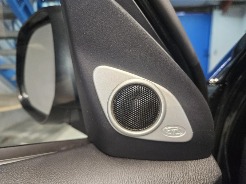 Photo 50 de l'offre de CITROEN C CROSSER 2.2 HDi 156 4WD Exclusive BVM 7 Places à 15490€ chez MKP Distribution