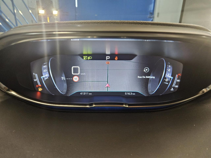Photo 17 de l'offre de PEUGEOT 3008 1.5 HDi 130 EAT8 GT-LINE à 20490€ chez MKP Distribution