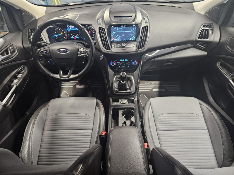 Photo 11 de l'offre de FORD KUGA 1.5 ECOBOOST 150 Titanium BVM à 13990€ chez MKP Distribution