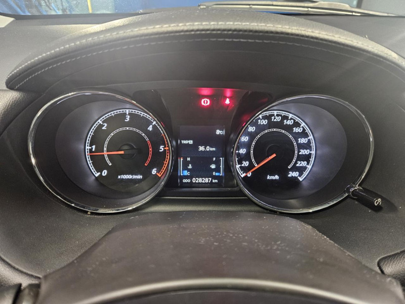 Photo 20 de l'offre de CITROEN C CROSSER 2.2 HDi 156 4WD Exclusive BVM 7 Places à 15490€ chez MKP Distribution