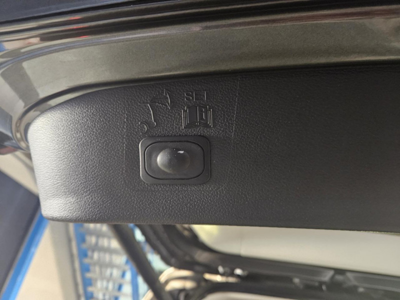 Photo 40 de l'offre de FORD KUGA 1.5 ECOBOOST 150 Titanium BVM à 13990€ chez MKP Distribution