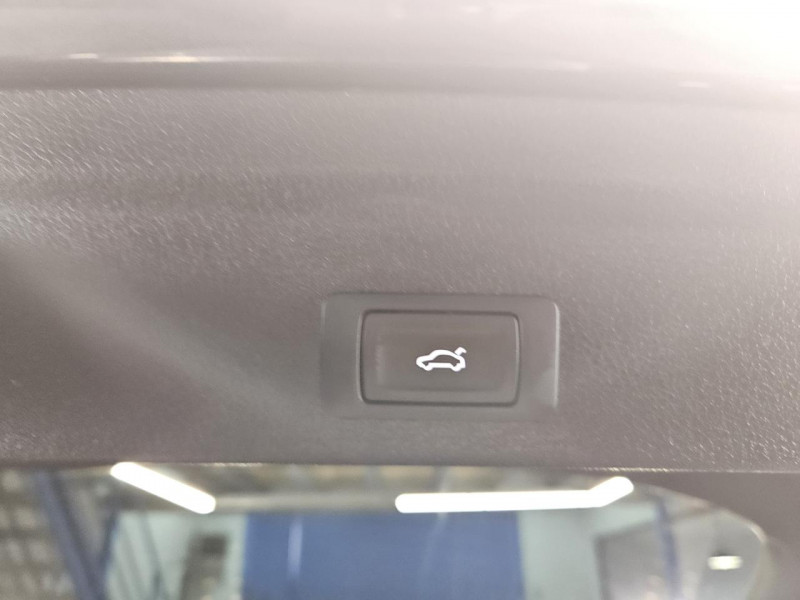 Photo 42 de l'offre de AUDI Q3 SPORTBACK 45 TFSIe 1.4 245 S LINE BVA à 36990€ chez MKP Distribution