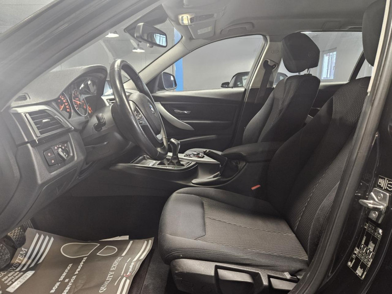 Photo 15 de l'offre de BMW SERIE 3 320d 184 F30 Lounge BVM à 15990€ chez MKP Distribution
