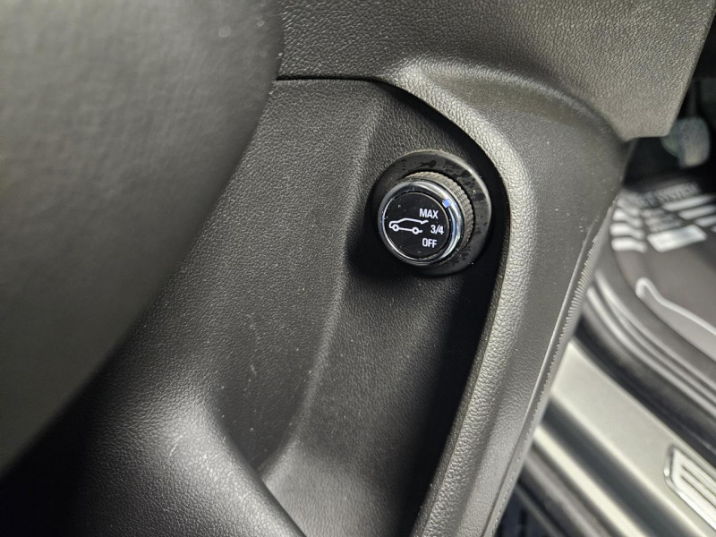 Photo 50 de l'offre de OPEL INSIGNIA Sports Tourer 1.5 Turbo 165 BVA6 Elite à 15990€ chez MKP Distribution