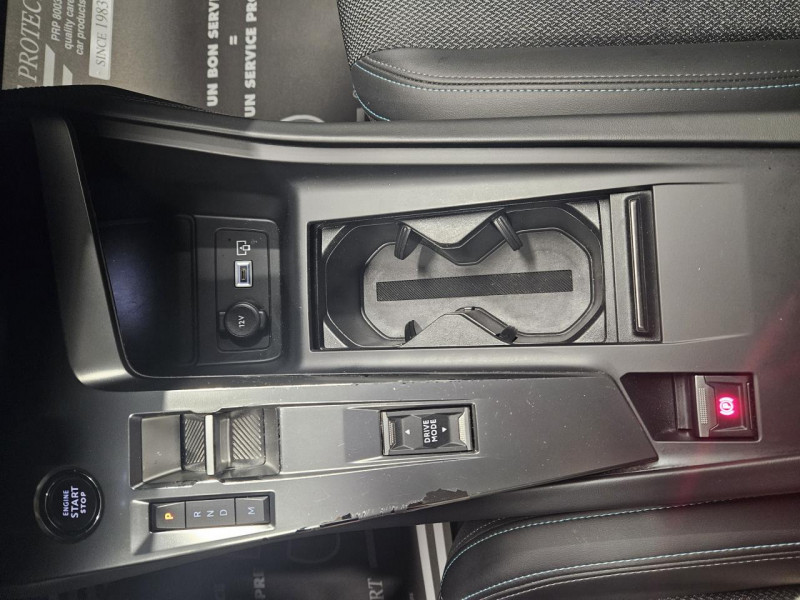 Photo 32 de l'offre de PEUGEOT 308 SW  1.5 BlueHDi 130 EAT8 Allure à 16490€ chez MKP Distribution