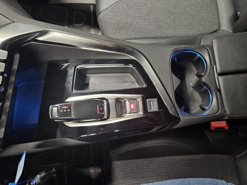 Photo 35 de l'offre de PEUGEOT 3008 1.5 HDi 130 EAT8 GT-LINE à 20490€ chez MKP Distribution