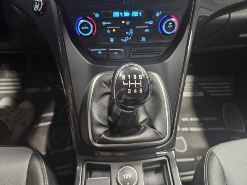 Photo 30 de l'offre de FORD KUGA 1.5 ECOBOOST 150 Titanium BVM à 13990€ chez MKP Distribution