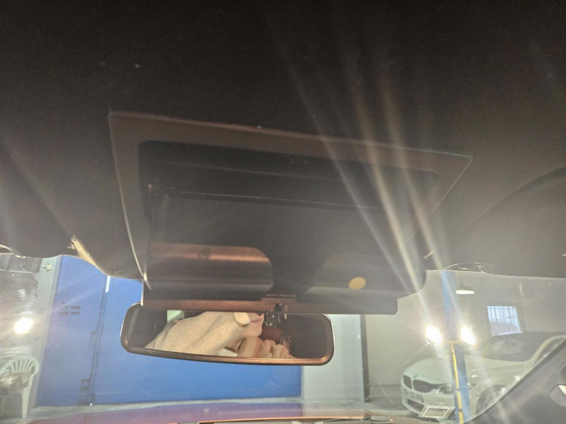 Photo 39 de l'offre de FORD RANGER DOUBLE CABINE 3.2 TDCi 200 4X4 WILDTRAK BVA à 31990€ chez MKP Distribution