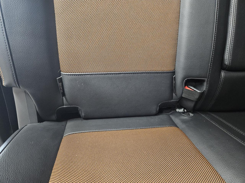 Photo 42 de l'offre de FORD RANGER DOUBLE CABINE 3.2 TDCi 200 4X4 WILDTRAK BVA à 31990€ chez MKP Distribution