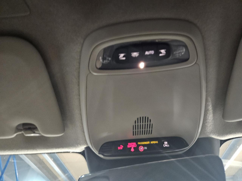 Photo 43 de l'offre de VOLVO XC40 2.0 D3 150 MOMENTUM BVA à 24990€ chez MKP Distribution