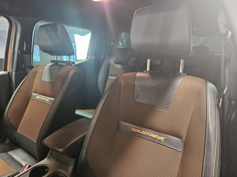 Photo 44 de l'offre de FORD RANGER DOUBLE CABINE 3.2 TDCi 200 4X4 WILDTRAK BVA à 31990€ chez MKP Distribution