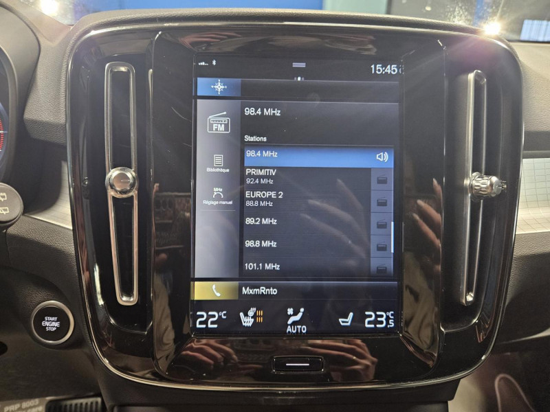 Photo 26 de l'offre de VOLVO XC40 2.0 D3 150 MOMENTUM BVA à 24990€ chez MKP Distribution