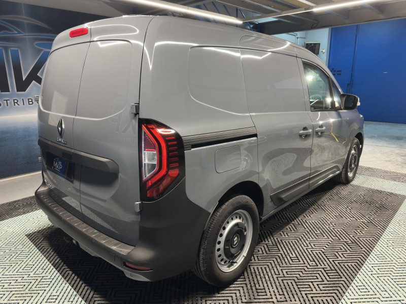 Photo 5 de l'offre de RENAULT KANGOO EXPRESS BLUE DCi 95 CONFORT - 11658e HT - TVA à 13990€ chez MKP Distribution