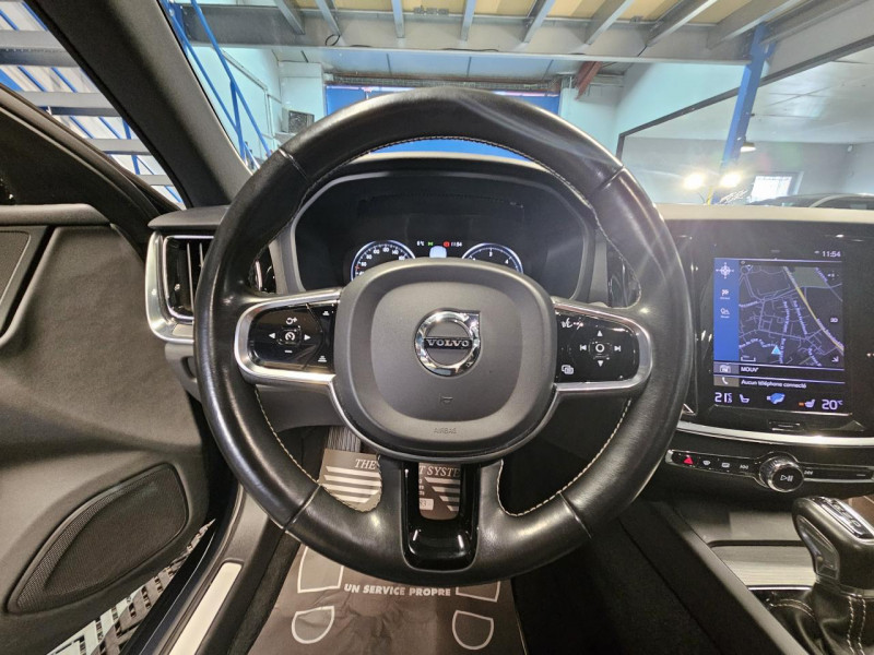 Photo 18 de l'offre de VOLVO V60 2.0 D3 150 R-Design BVA à 27990€ chez MKP Distribution
