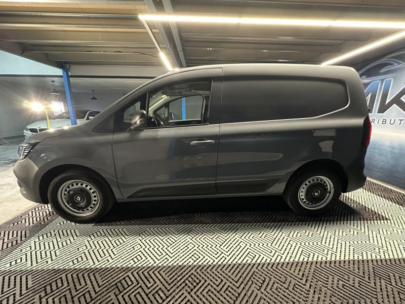 Photo 2 de l'offre de RENAULT KANGOO EXPRESS BLUE DCi 95 CONFORT - 11658e HT - TVA à 13990€ chez MKP Distribution