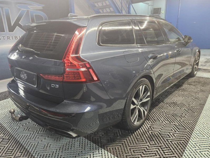 Photo 5 de l'offre de VOLVO V60 2.0 D3 150 R-Design BVA à 27990€ chez MKP Distribution