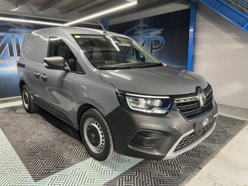Photo 8 de l'offre de RENAULT KANGOO EXPRESS BLUE DCi 95 CONFORT - 11658e HT - TVA à 13990€ chez MKP Distribution
