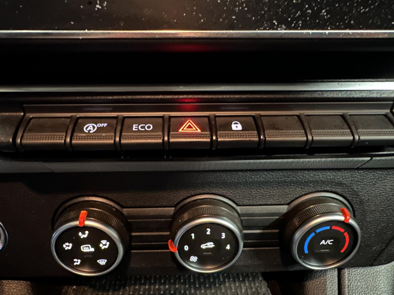 Photo 23 de l'offre de RENAULT KANGOO EXPRESS BLUE DCi 95 CONFORT - 11658e HT - TVA à 13990€ chez MKP Distribution