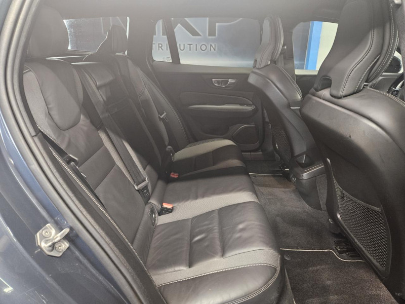 Photo 16 de l'offre de VOLVO V60 2.0 D3 150 R-Design BVA à 27990€ chez MKP Distribution