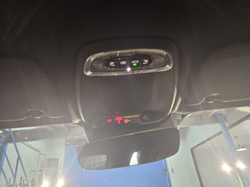 Photo 37 de l'offre de VOLVO V60 2.0 D3 150 R-Design BVA à 27990€ chez MKP Distribution