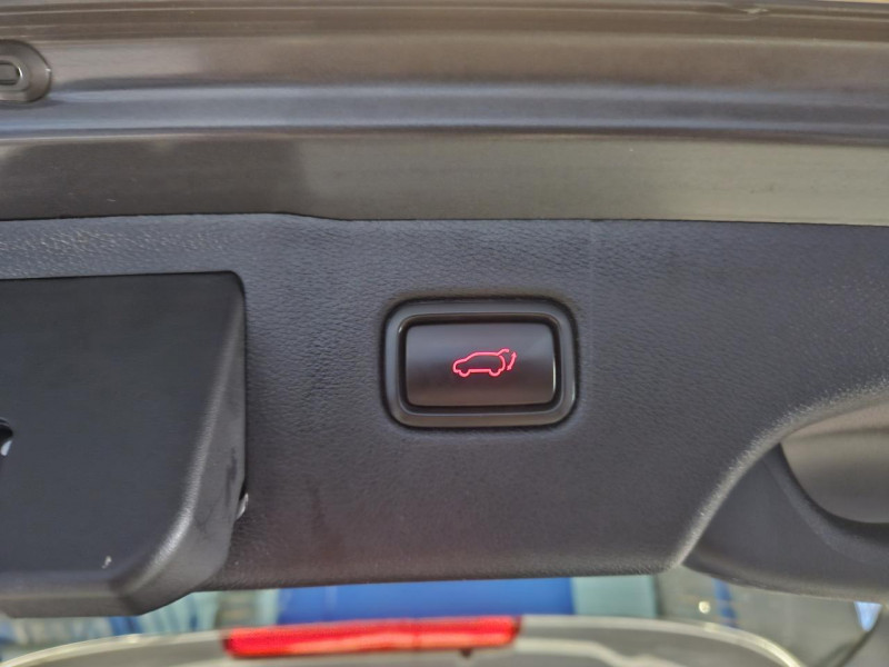 Photo 48 de l'offre de KIA SORENTO 2.2 CRDI 200  AWD GT-Line  BVA8 à 29990€ chez MKP Distribution