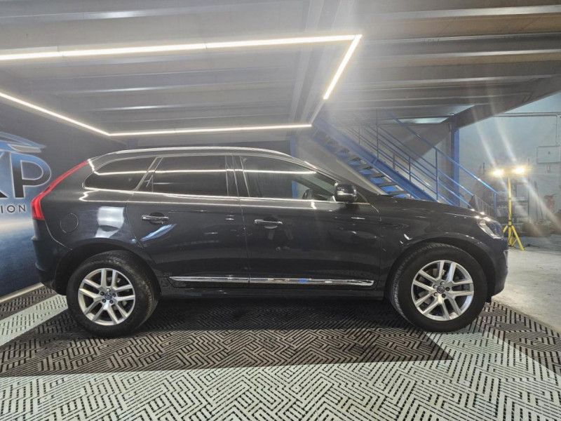 Photo 6 de l'offre de VOLVO XC60 2.0 D4 190 MOMENTUM GEARTRONIC à 23990€ chez MKP Distribution