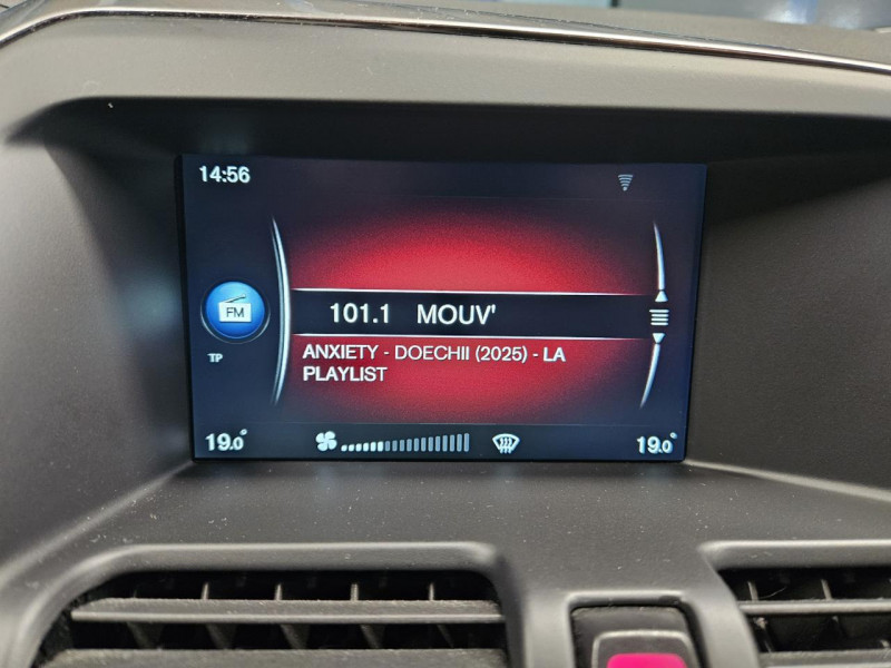 Photo 29 de l'offre de VOLVO XC60 2.0 D4 190 MOMENTUM GEARTRONIC à 23990€ chez MKP Distribution
