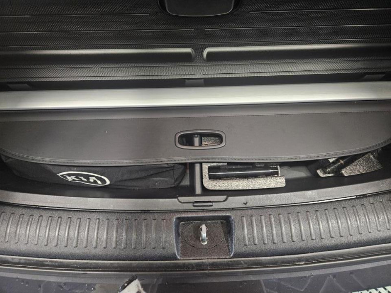 Photo 11 de l'offre de KIA SORENTO 2.2 CRDI 200  AWD GT-Line  BVA8 à 29990€ chez MKP Distribution