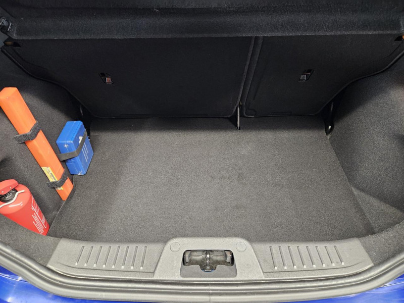 Photo 9 de l'offre de FORD FIESTA 1.0 ECOBOOST 100 EDITION BVM5 à 8990€ chez MKP Distribution