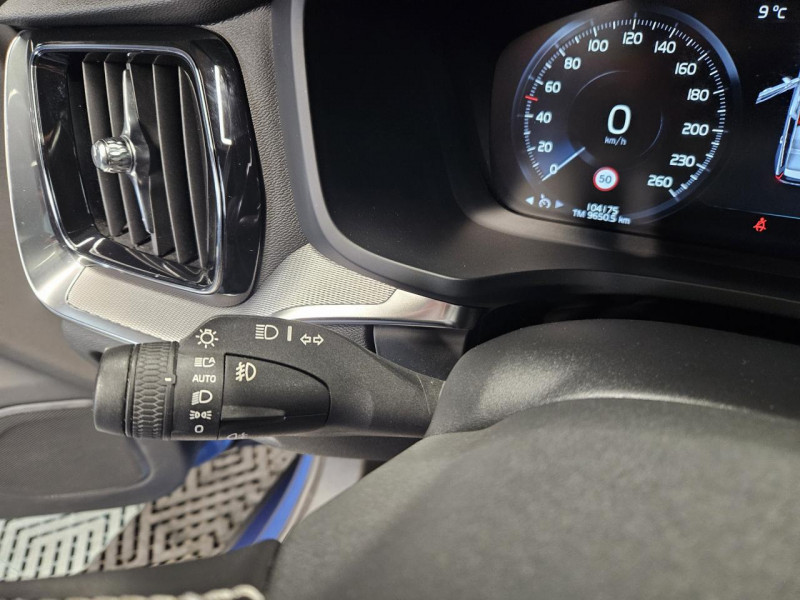 Photo 22 de l'offre de VOLVO V60 2.0 D3 150 R-Design BVM6 à 23490€ chez MKP Distribution