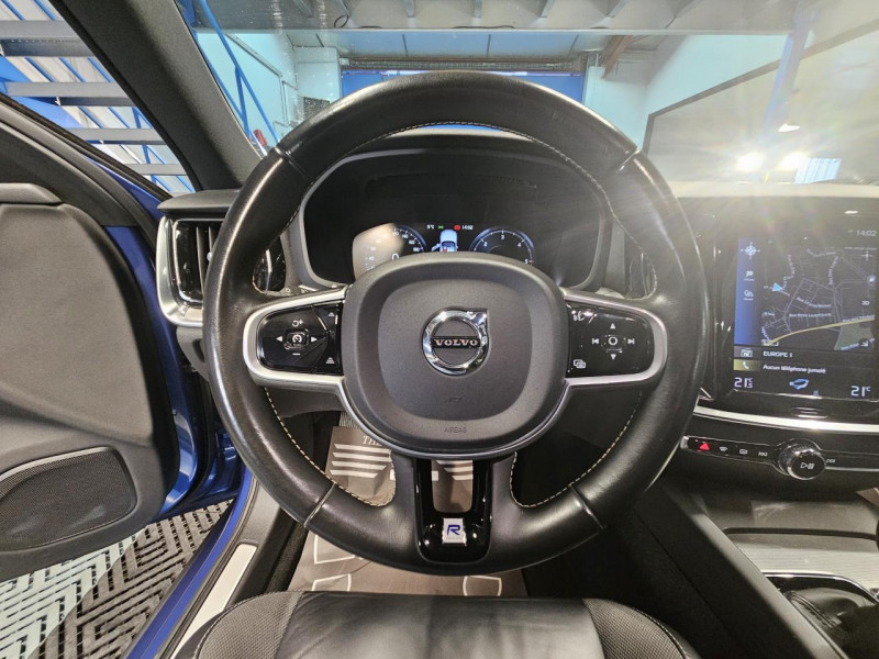 Photo 19 de l'offre de VOLVO V60 2.0 D3 150 R-Design BVM6 à 23490€ chez MKP Distribution