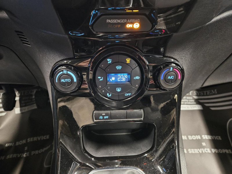 Photo 26 de l'offre de FORD FIESTA 1.0 ECOBOOST 100 EDITION BVM5 à 8990€ chez MKP Distribution