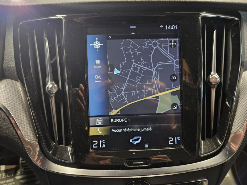 Photo 26 de l'offre de VOLVO V60 2.0 D3 150 R-Design BVM6 à 23490€ chez MKP Distribution