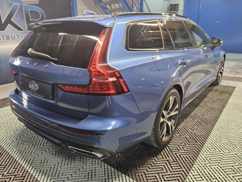 Photo 5 de l'offre de VOLVO V60 2.0 D3 150 R-Design BVM6 à 23490€ chez MKP Distribution