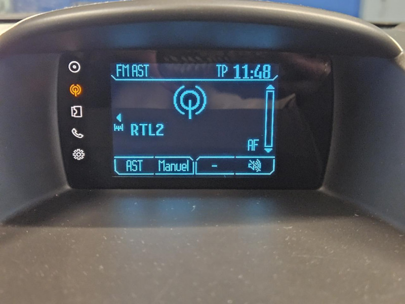 Photo 22 de l'offre de FORD FIESTA 1.0 ECOBOOST 100 EDITION BVM5 à 8990€ chez MKP Distribution