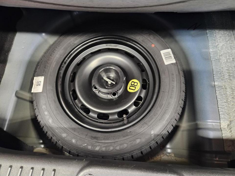 Photo 10 de l'offre de FORD FIESTA 1.0 ECOBOOST 100 EDITION BVM5 à 8990€ chez MKP Distribution