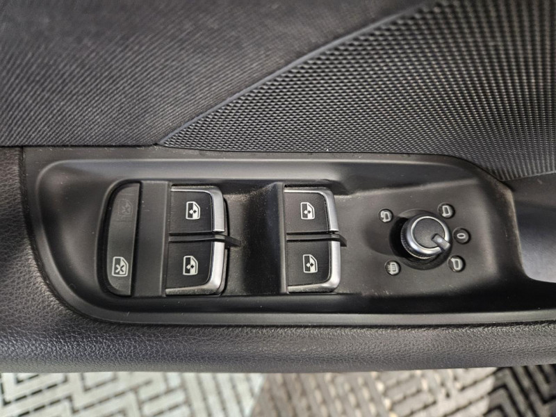 Photo 44 de l'offre de AUDI A3 SPORTBACK 1.5 35 TFSI 150 SPORT + PACK S-LINE à 17990€ chez MKP Distribution