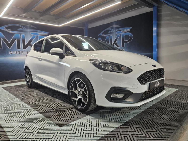 Photo 8 de l'offre de FORD FIESTA ST 1.5 ECOBOOST 200 ST PACK BVM6 à 19990€ chez MKP Distribution