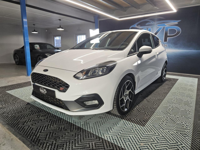 Ford FIESTA ST 1.5 ECOBOOST 200 ST PACK BVM6 ESSENCE  Occasion à vendre