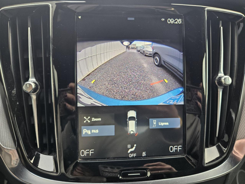 Photo 30 de l'offre de VOLVO V60 2.0 D3 150 R-Design BVM6 à 23490€ chez MKP Distribution