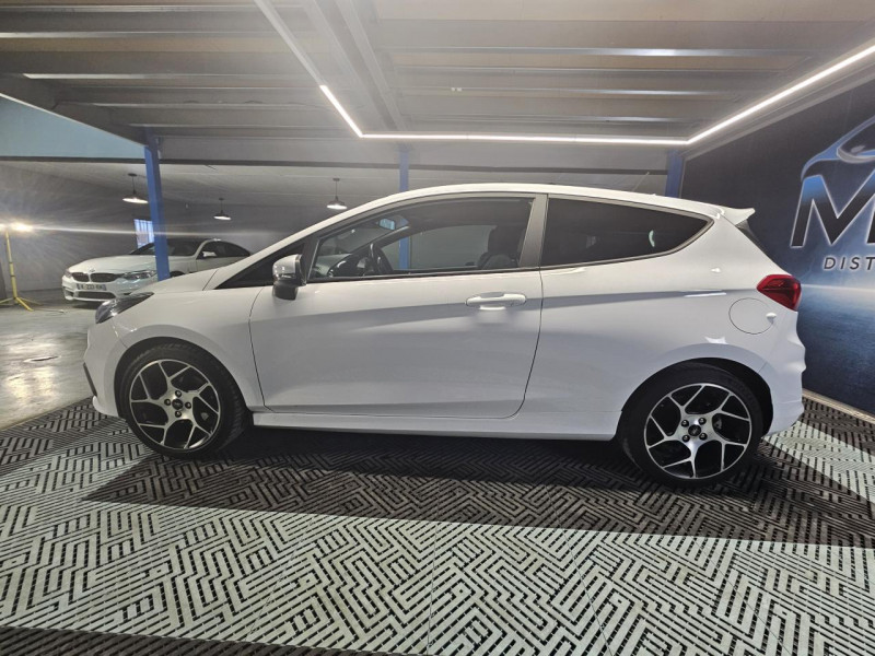 Photo 3 de l'offre de FORD FIESTA ST 1.5 ECOBOOST 200 ST PACK BVM6 à 19990€ chez MKP Distribution