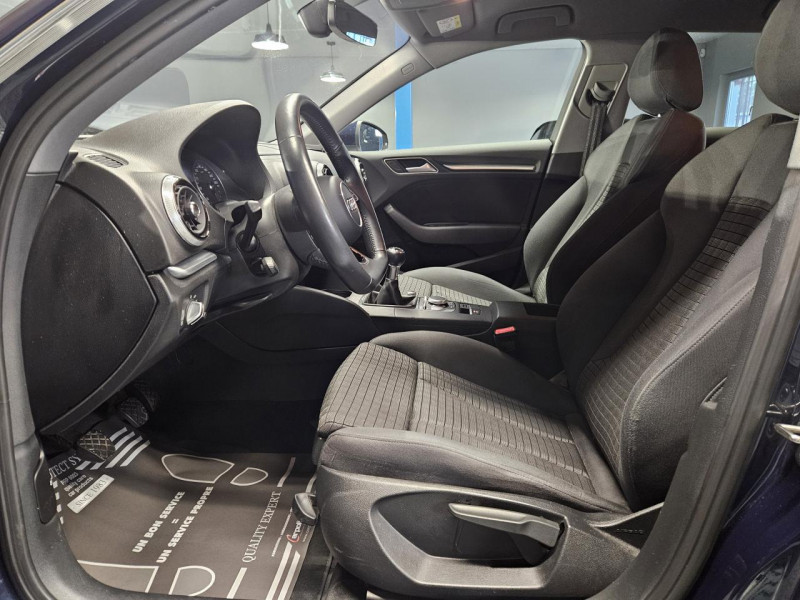 Photo 13 de l'offre de AUDI A3 SPORTBACK 1.5 35 TFSI 150 SPORT + PACK S-LINE à 17990€ chez MKP Distribution
