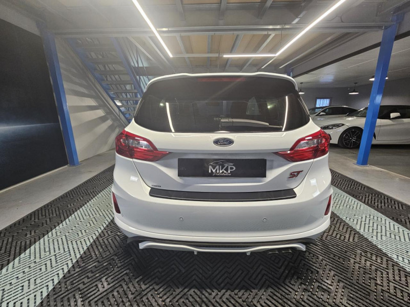 Photo 4 de l'offre de FORD FIESTA ST 1.5 ECOBOOST 200 ST PACK BVM6 à 19990€ chez MKP Distribution