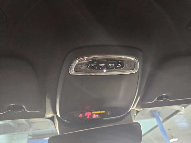 Photo 42 de l'offre de VOLVO V60 2.0 D3 150 R-Design BVM6 à 23490€ chez MKP Distribution