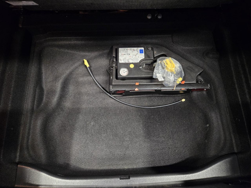 Photo 10 de l'offre de MERCEDES-BENZ CLASSE A A45 AMG 2.0 360 4-Matic 7-G DCT à 23990€ chez MKP Distribution