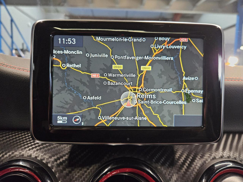 Photo 25 de l'offre de MERCEDES-BENZ CLASSE A A45 AMG 2.0 360 4-Matic 7-G DCT à 23990€ chez MKP Distribution