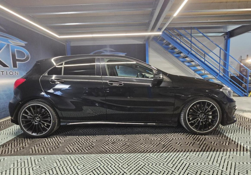Photo 6 de l'offre de MERCEDES-BENZ CLASSE A A45 AMG 2.0 360 4-Matic 7-G DCT à 23990€ chez MKP Distribution