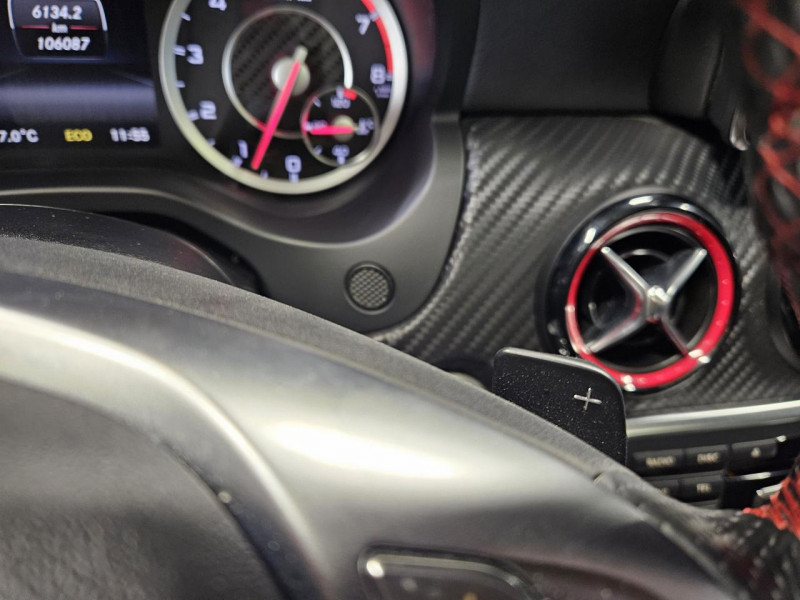 Photo 22 de l'offre de MERCEDES-BENZ CLASSE A A45 AMG 2.0 360 4-Matic 7-G DCT à 23990€ chez MKP Distribution