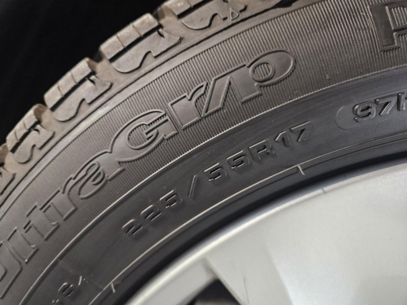 Photo 50 de l'offre de BMW X1 2.0 sDrive18i 136  CONFORT BVM6 à 10990€ chez MKP Distribution